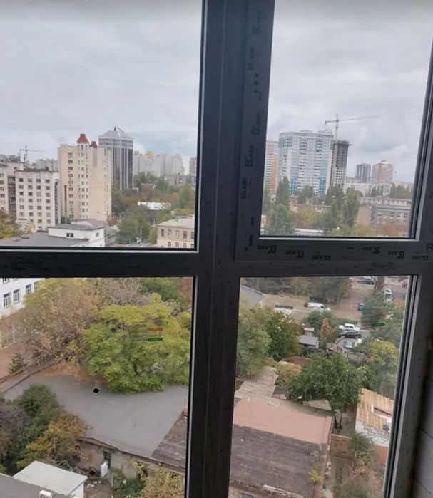 Продам 2-комнатную квартиру в новом газовом доме в центре Одессы