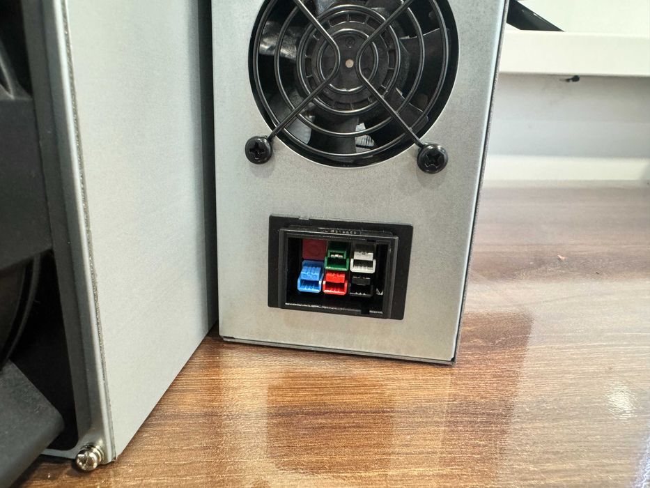 NEW Майнер! Asic Bitmain Antminer T21 190 Th Amlogic miner + Гарантія