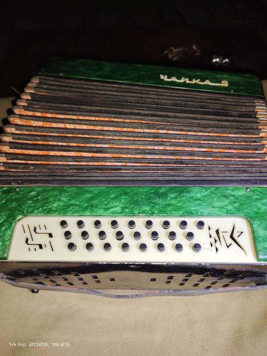 Продам гармонь-гармошку (Шуйська) чайка-2