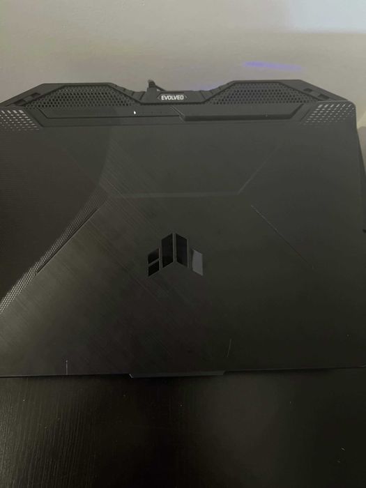 Portátil Asus Tuf Gaming a15FA506ICB com Ryzen 5 4600H ,32GB ,3050 4GB ,1.40TB e 144hz.