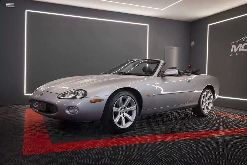 Jaguar XK XKR 4.0 Convertible