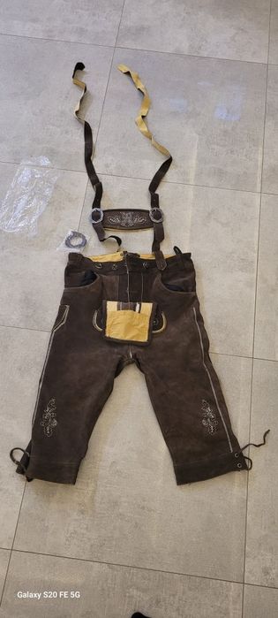 Męski strój Bawarski na Oktoberfest Lederhosen