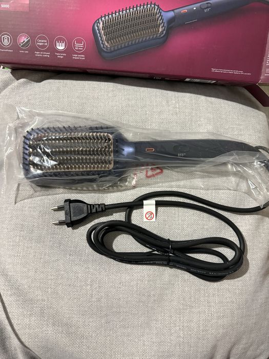 Щітка випрямляч Philips