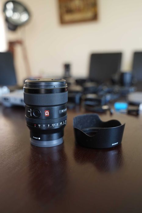 Lente Sony 24mm 1.4