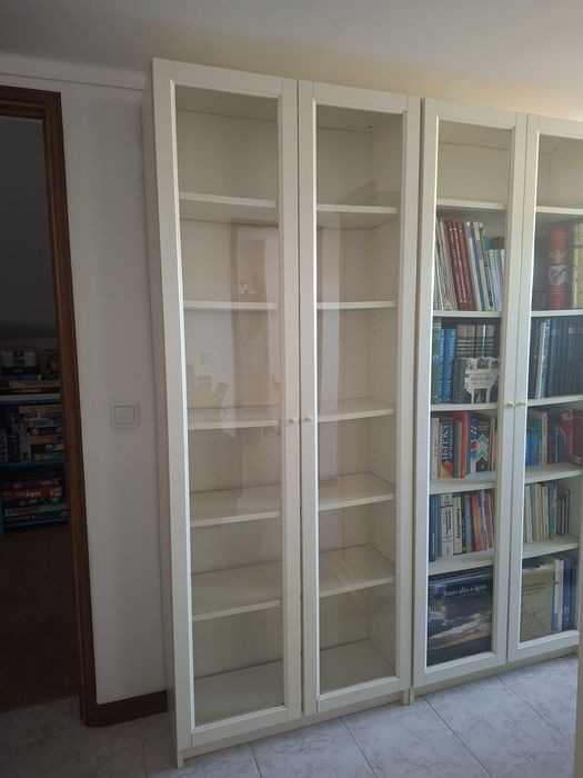 Estantes Billy Ikea