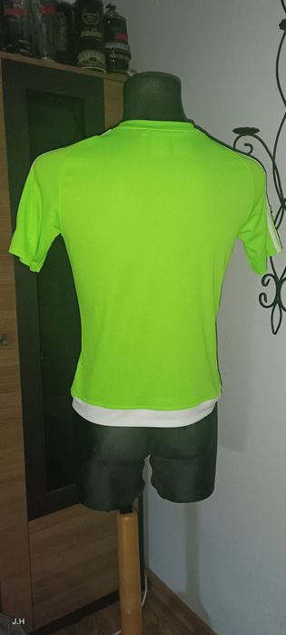 Koszulka sportowa soczysta zieleń. Adidas