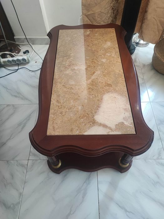 Mesa de centro mogno e mármore