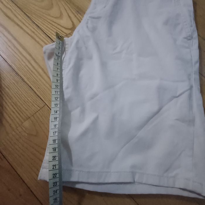 Kremowe spodenki bawełniane S marki Joe's Jeans