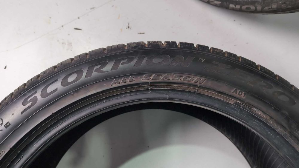 Комплект шин R21 285/40 Pirelli scorpion zero