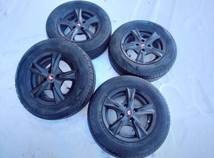 Продам диски Vossen r13 4x98 ваз жигули титаны классика 13 4 98 4*98