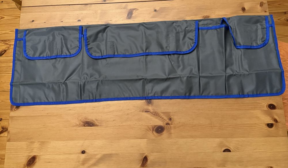 Organizer np do samochodu