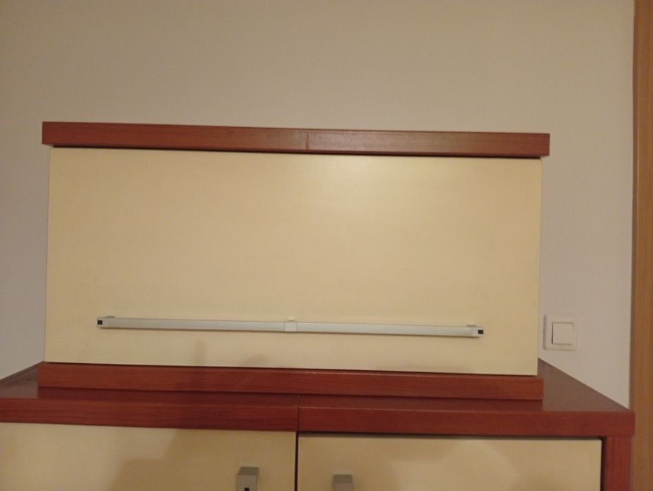 Sprzedam szafke pojemna