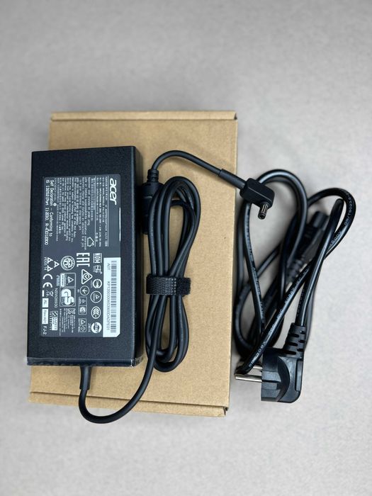 Зарядка блок живлення для Ноутбука Acer 19V 7.1A 135W DC 5.5-2.5mm