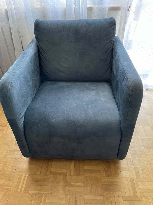 Dwa fotele stan bardzo dobry