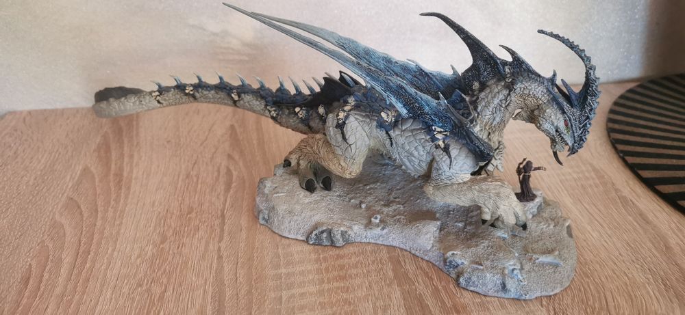 Smok McFarlane Dragon