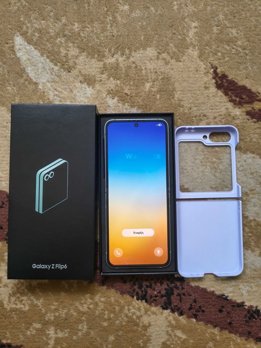 Sprzedam Samsung Galaxy Z Flip 6 - komplet
