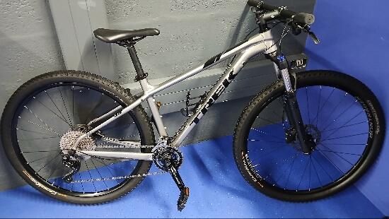 Trek X Caliber 8
