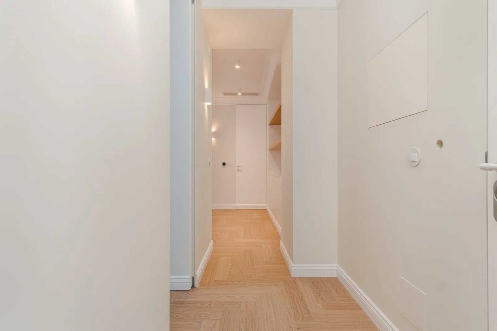 T1 Apartamento - R. Castilho (Lisboa)