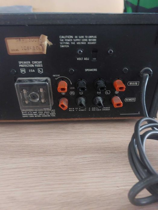 Amplituner Tehnics SA-300