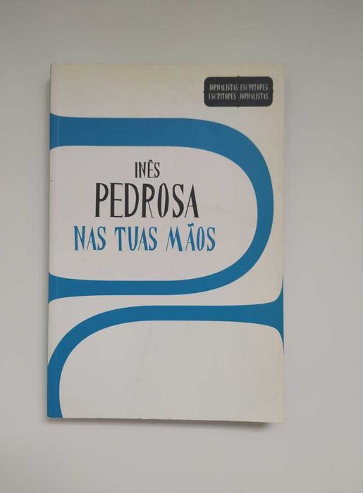 Vários livros disponíveis