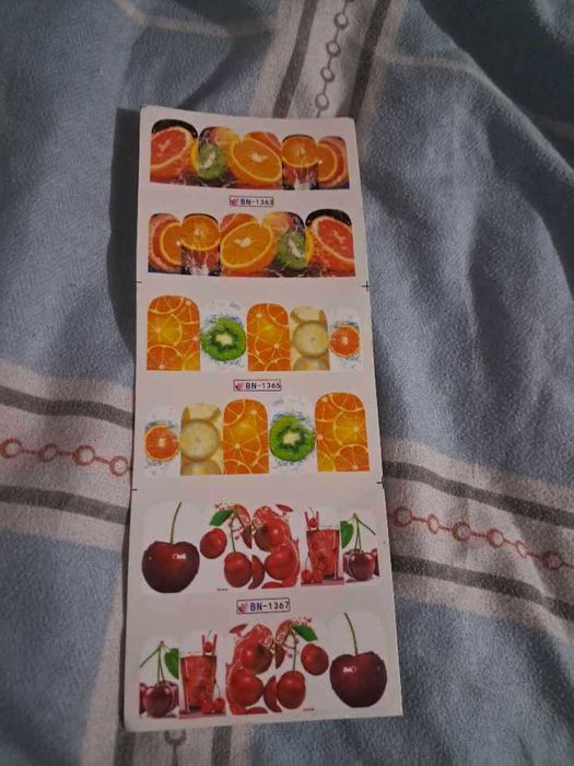 Продам наклейки на ногти