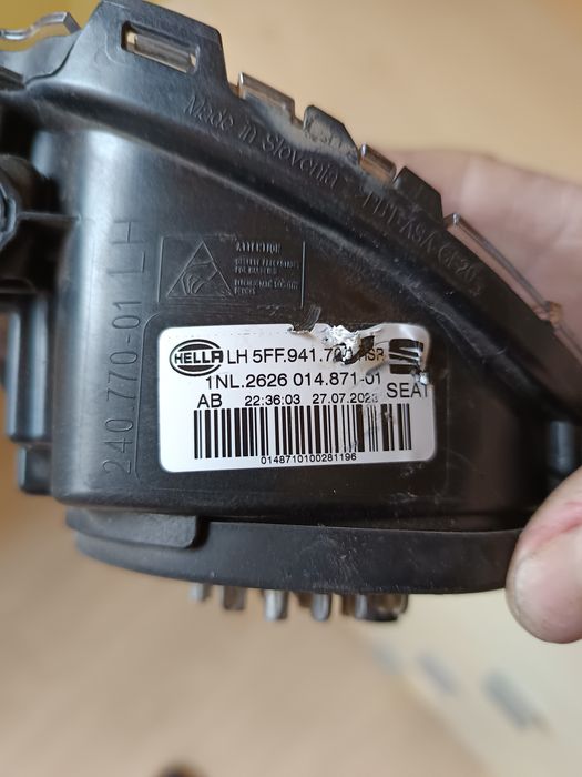 Cupra Formentor 5FF 2020-halogen lampa przeciwmgielna lewa