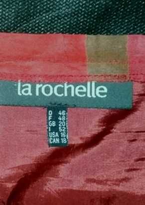 Красивый костюм размер 54. Бренд La Rochelle.