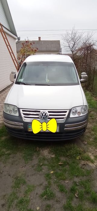 Автомобіль Volkswagen caddy