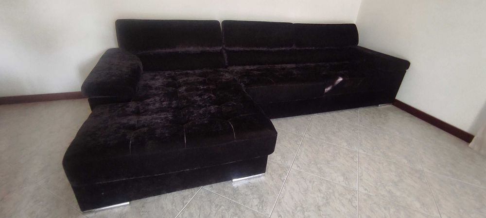 Sofá com chaise Long