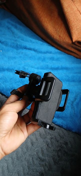 Apoio telemóvel - grelha ventilação carro