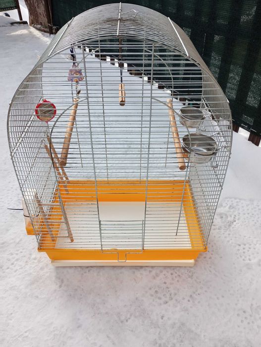 Продам клетку для птицы