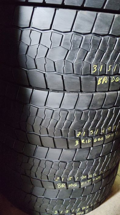 315/70R22,5 usados vários conjuntos