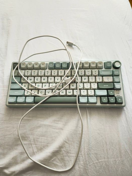 Клавіатура royal kludge r75