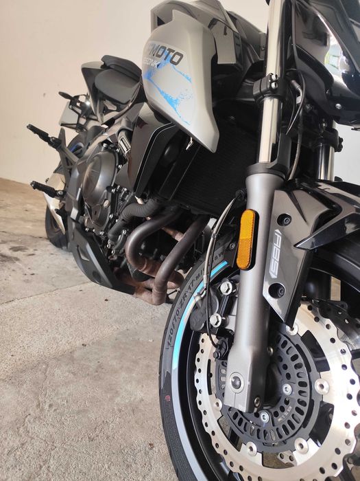 NK 650 com 1 ano e meio de garantia