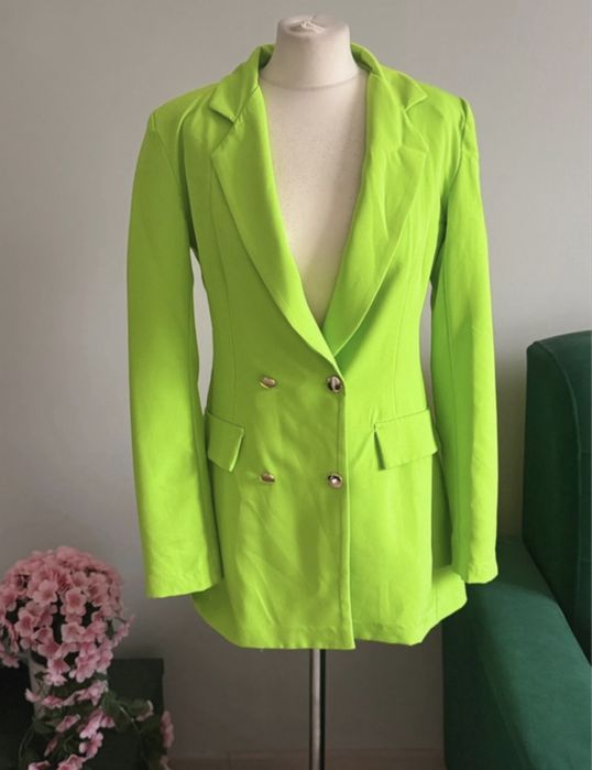 Neonowa wiosenna marynarka