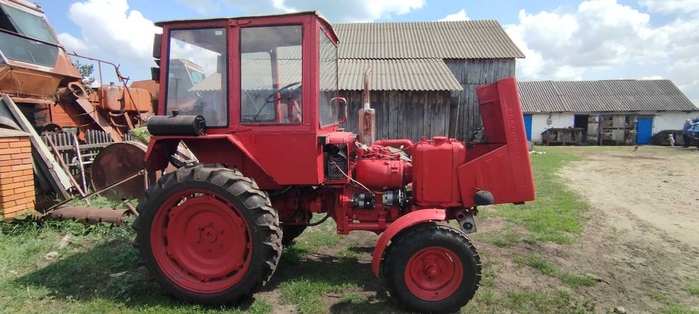 Продам трактор Т-25