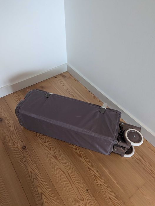 Berço portátil com capa