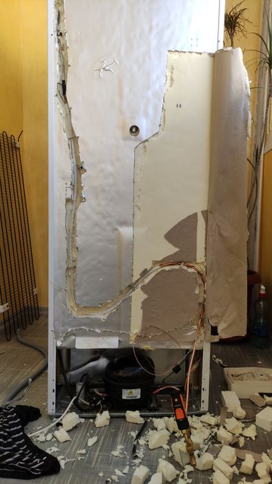 Ремонт холодильників