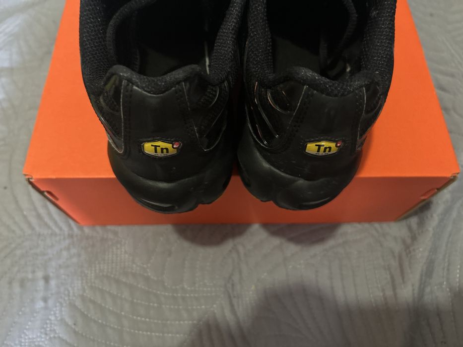 Sapatilhas Nike Air Max TN ( cor preta ) semi-novo