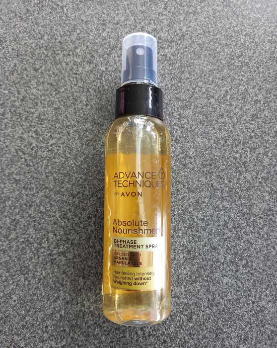 Dwufazowy olejek do włosów Absolute Nourishment