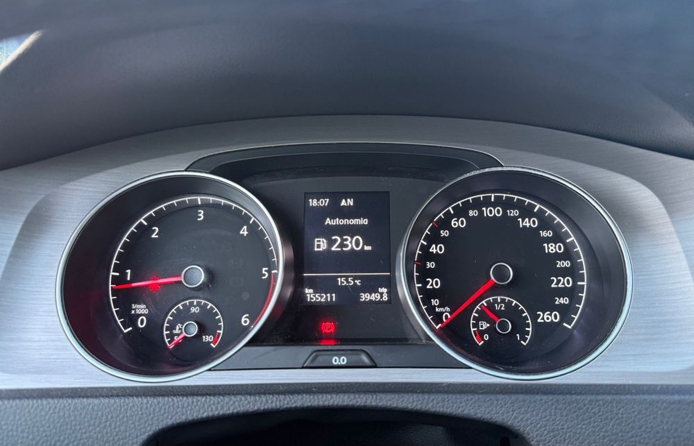 Golf VII 1.6 tdi R-line