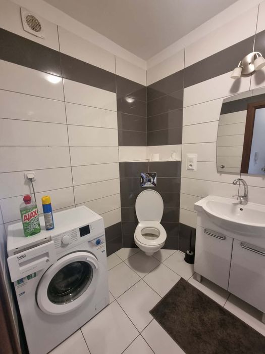 Wynajmę 2-pokojowe mieszkanie  43 m² z balkonem – Słupsk, ul. Małachowskiego, parking