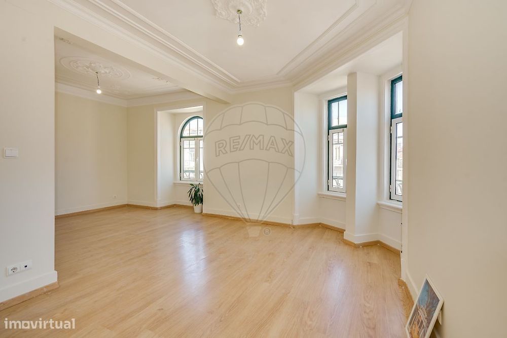 Apartamento T4 para venda