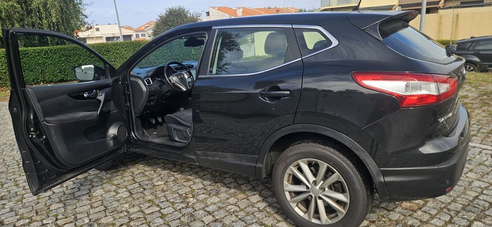 Nissan Qashqai 2015