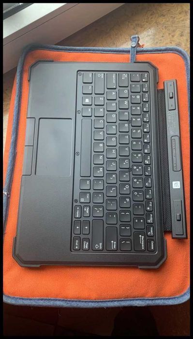 Pancerny Tablet DELL 7212 RUGGED