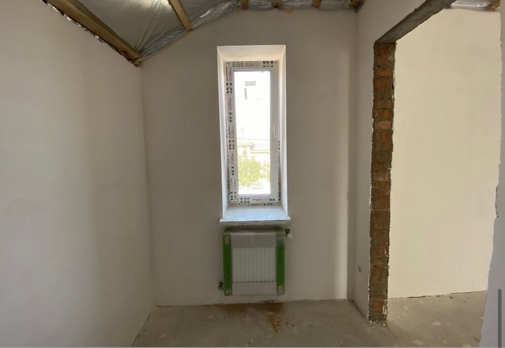 Продам Двох поверховий будинок супер локація