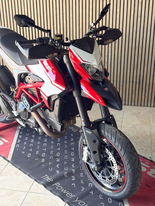 Ducati Hypermotard 821 SP