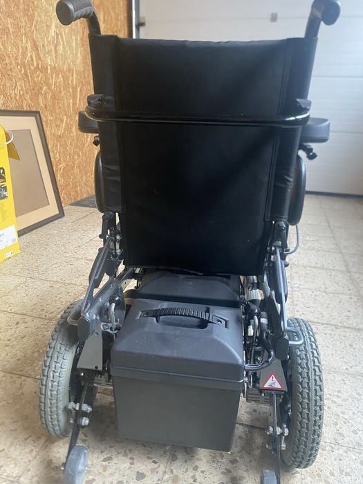 Cadeira de rodas eletrica  QUICKIE