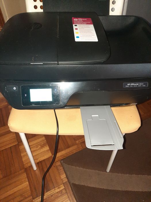 Impressora multifunções office jet HP 3833 como nova33