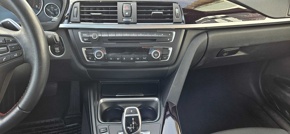 BMW 320d Touring SportLine Auto Nacional